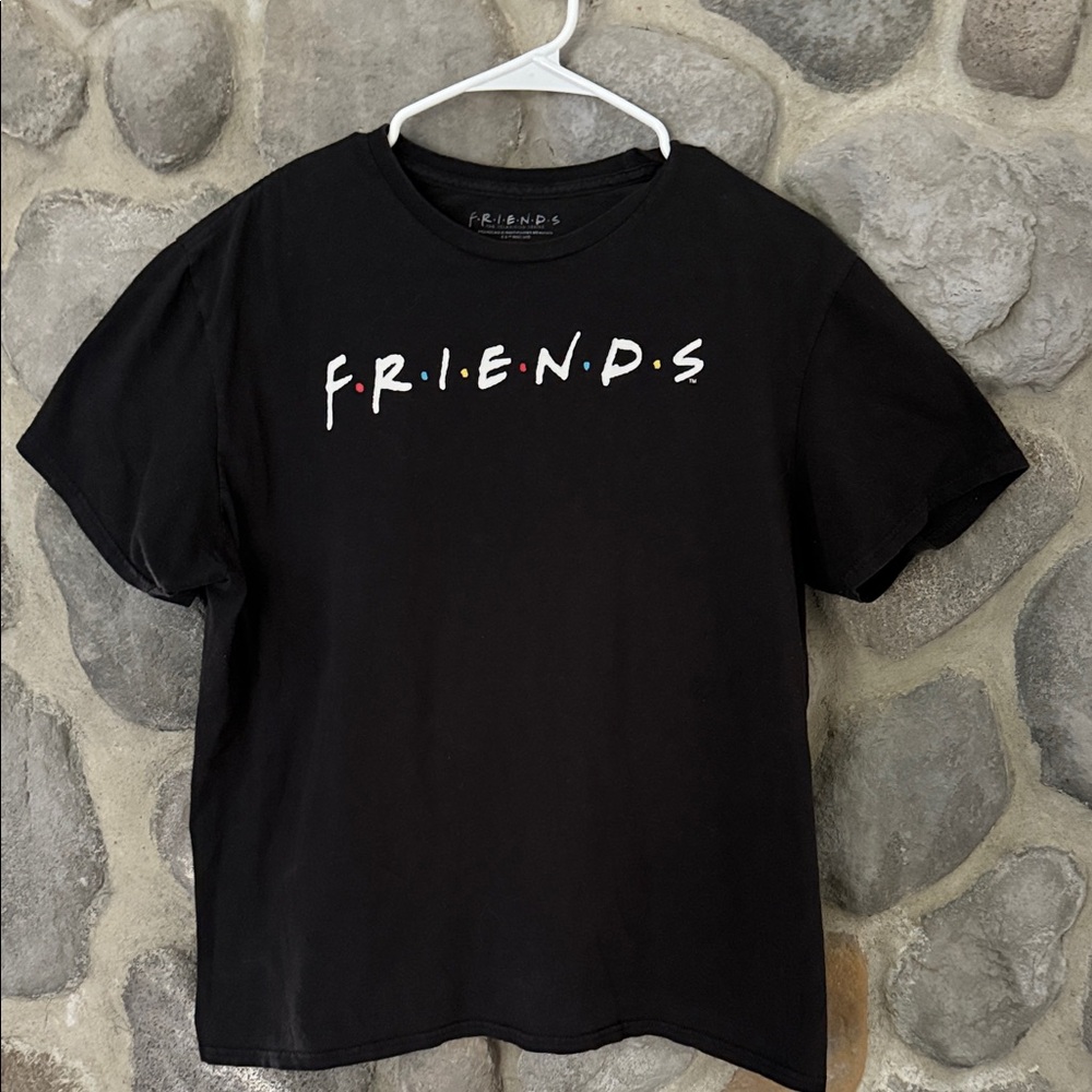 Black Friends logo Graphic T-Shirt Size Large L